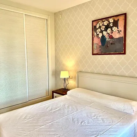 Golden Mile Oasis With Pool & Gym * Marbella