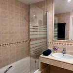 Apartment Golden Mile Oasis With Pool & Gym Marbella