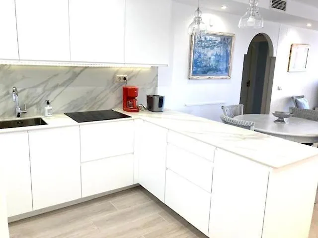 Golden Mile Oasis With Pool & Gym * Marbella